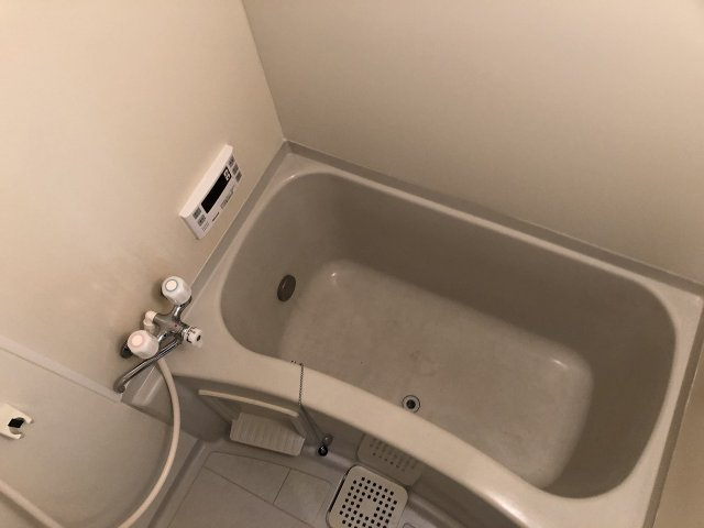 コーポラス花見川の浴室