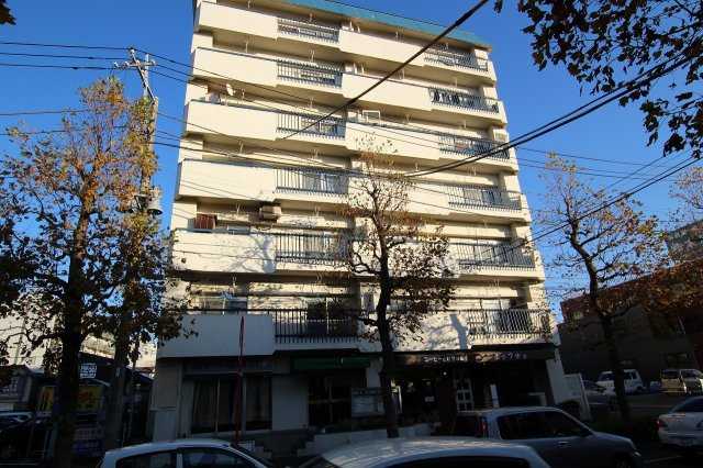 松戸市西馬橋幸町の店舗一部の外観