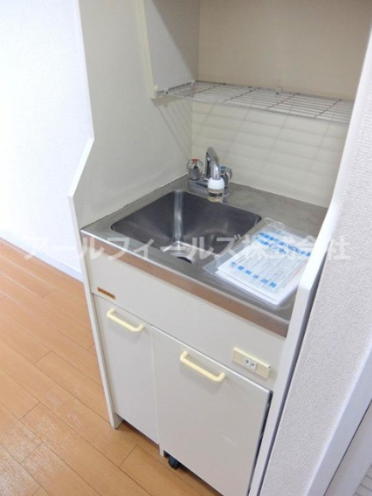 ロイヤルパレス馬橋のキッチン
