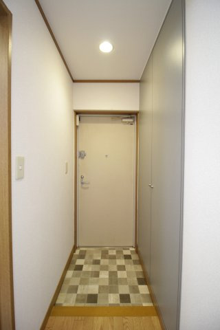 セントラルハイツの玄関