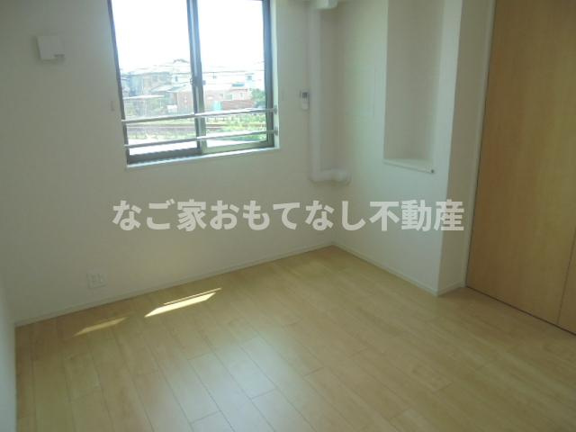 【内装】 | キャラ東海 | 同型タイプ
