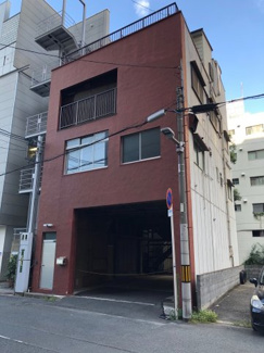 【外観】 | 大阪都心・北区に６LDKKの二世帯住宅向け物件です。
土地面積は広々約４５坪♪