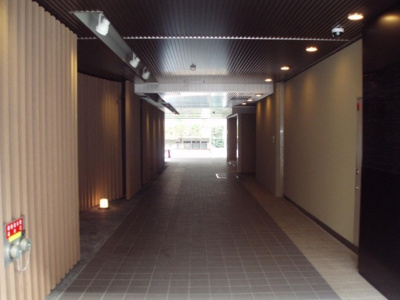 【エントランス】 | アルベルゴ乃木坂