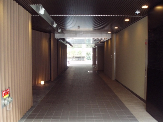 【エントランス】 | アルベルゴ乃木坂