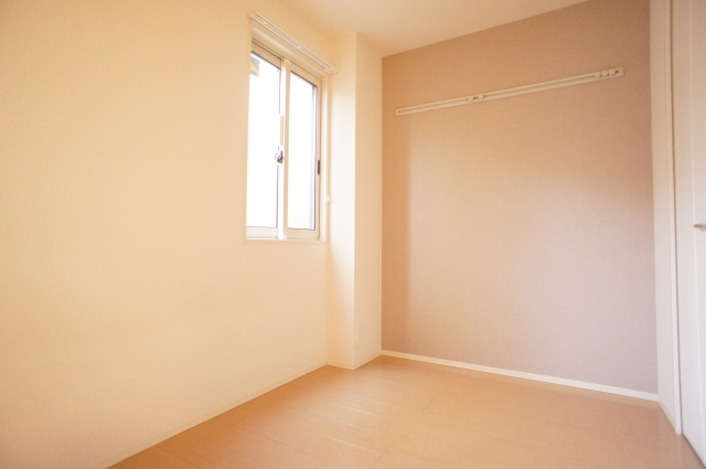 ベルフルールの寝室|★アクセントクロスの洋室