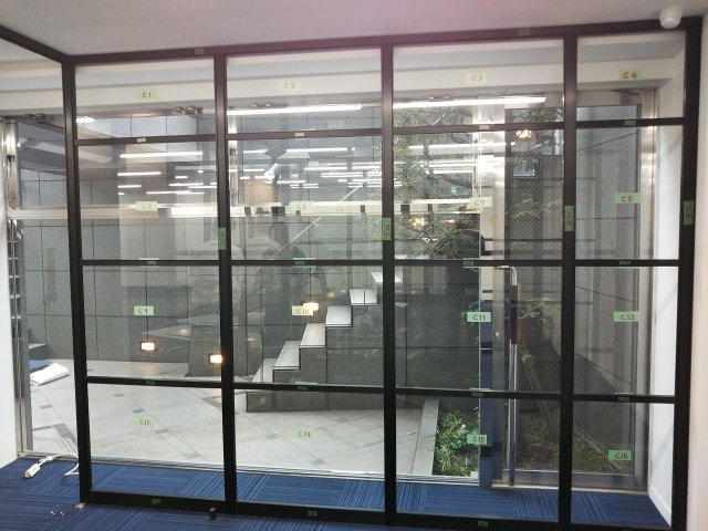 アヌシー青山のエントランス