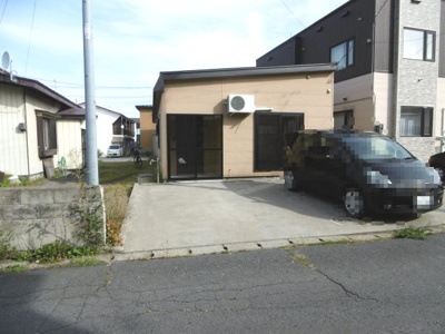 【外観】 | 昭和町21貸家 | 平家一戸建て駐車場２台目