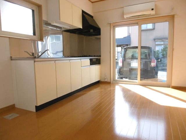 【居間・リビング】 | 昭和町21貸家 | 使いやすい居間です