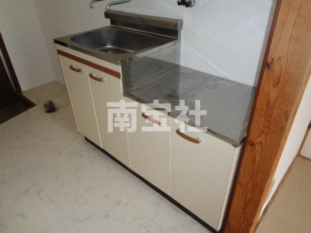 【キッチン】 | コンパクトなキッチンで掃除もラクラク