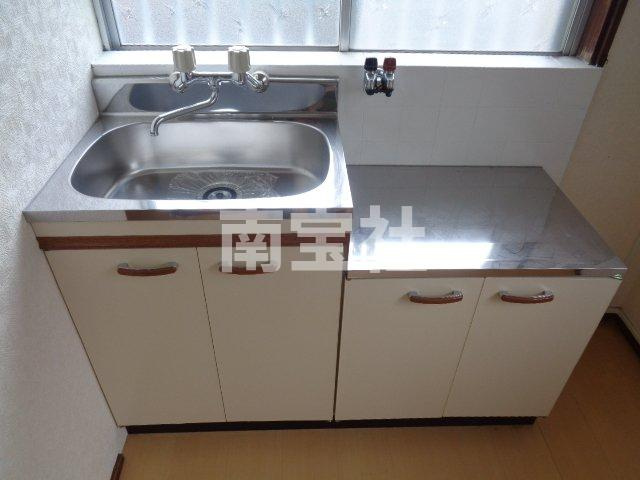 【キッチン】 | コンパクトなキッチンで掃除もラクラク