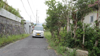 【前面道路含む現地写真】 | 大津市和邇北浜701-12　広い敷地の平屋