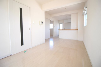 【居間・リビング】 | ベルデパティオ