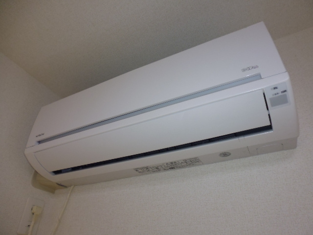 エリーゼＢの設備|エアコン