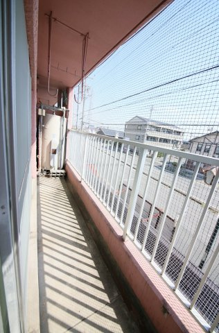 メゾン花園のバルコニー