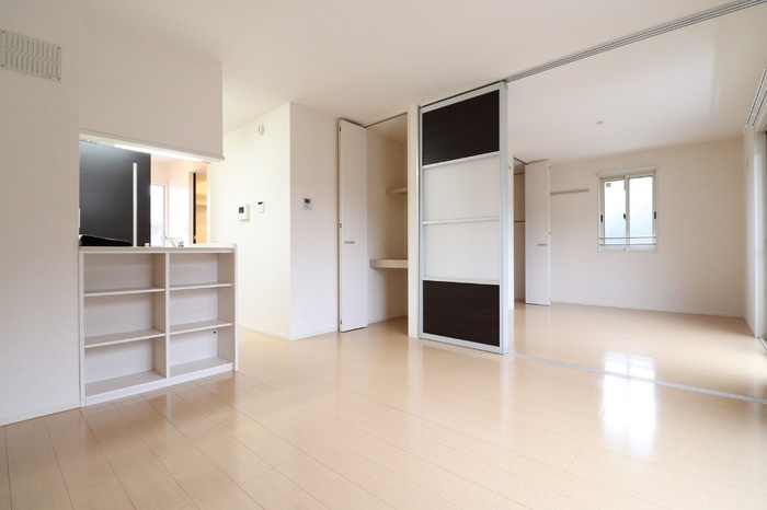 第1コスモスヴィラの居間・リビング