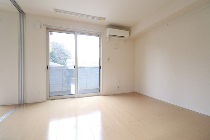 第1コスモスヴィラの寝室