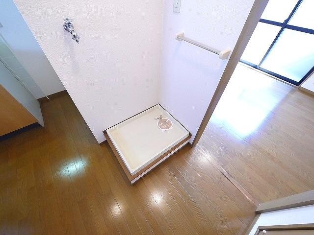 メイプルハイツの設備|洗濯置場が設置しているお部屋