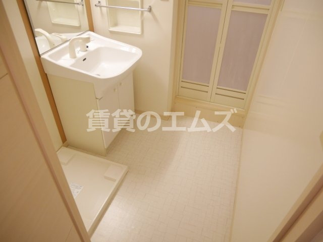 【洗面所】 | ラヴィヌーヴォ | ラヴィヌーヴォの脱衣所