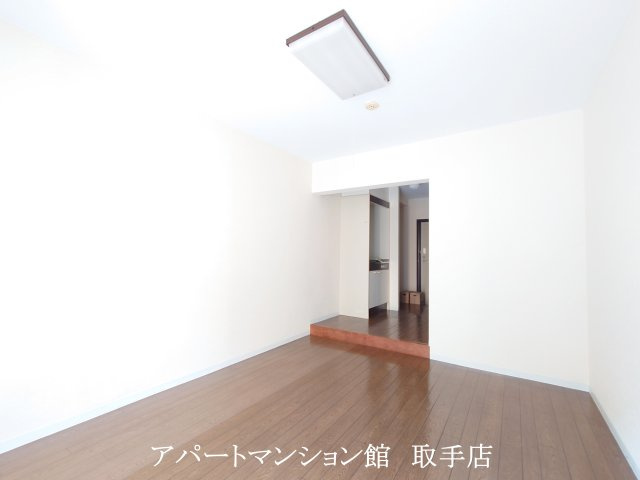 TNサニーハイツの居間・リビング