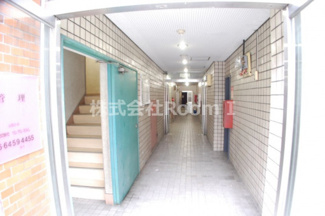 【エントランス】 | トウセン本町橋ビル | ゆとりのあるエントランスです