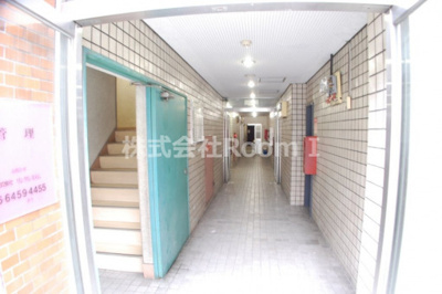 【エントランス】 | トウセン本町橋ビル | ゆとりのあるエントランスです