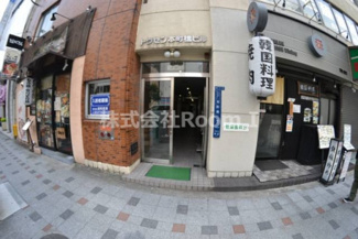 【エントランス】 | トウセン本町橋ビル | ゆとりのあるエントランスです