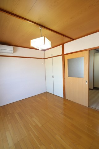 ふじよしビルの寝室