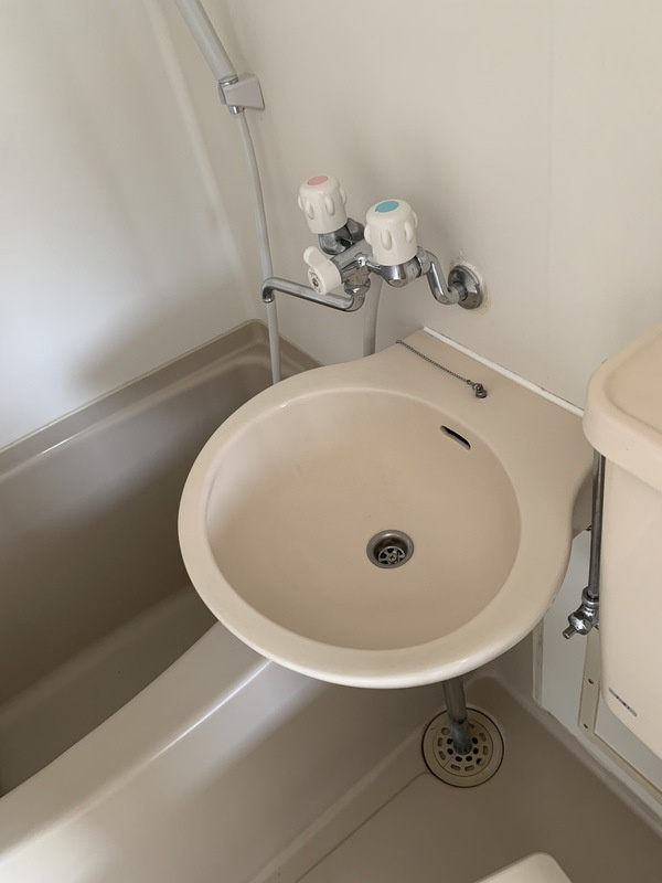 ニューホープハウスの洗面所|別部屋の参考写真です。