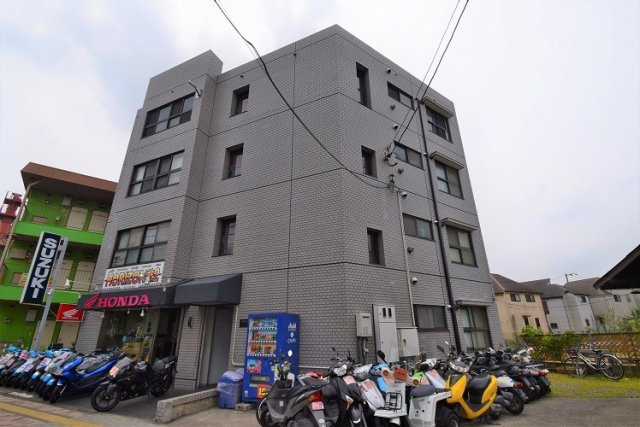 ニューホープハウスの外観