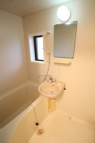 メゾンポワールの浴室