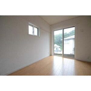 フォレストメゾンパーシモンⅠの寝室