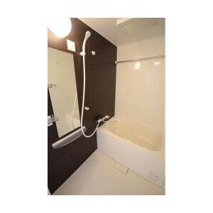 フォレストメゾンパーシモンⅠの浴室