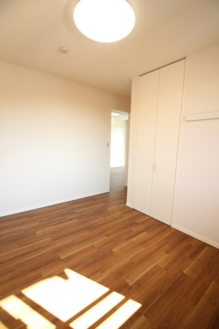 アイビスの居間・リビング|別号室の参考写真です。