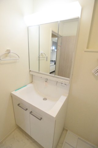 ラフレーズ湘南Aの洗面所