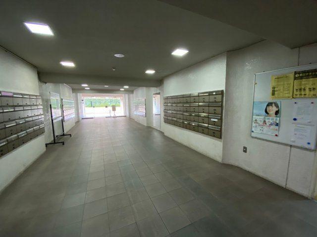 八王子スカイマンションのエントランス|八王子スカイマンション