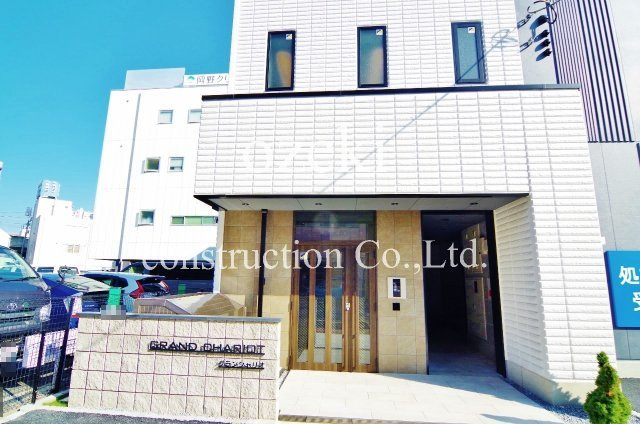 グランシャリオのエントランス