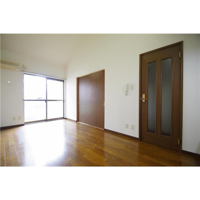 熊本市東区上南部３丁目のアパートの洋室