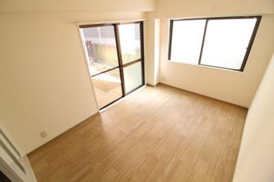 【洋室】 | 伸和ハイツ