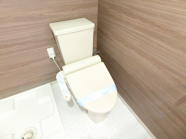 シィダーヴィレッジのトイレ|同マンション別部屋