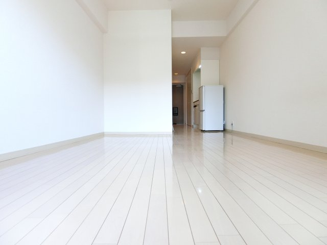 シィダーヴィレッジの居間・リビング|同マンション別部屋