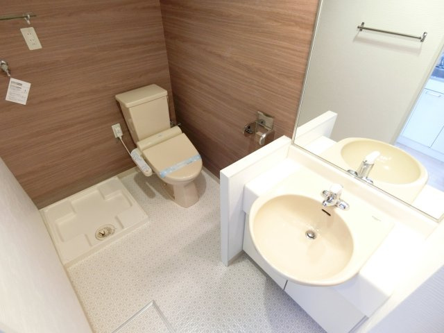 シィダーヴィレッジの独立洗面台|同マンション別部屋
