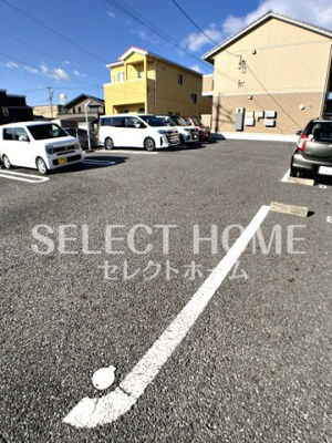 【駐車場】 | アルト８ | カースペースがあります