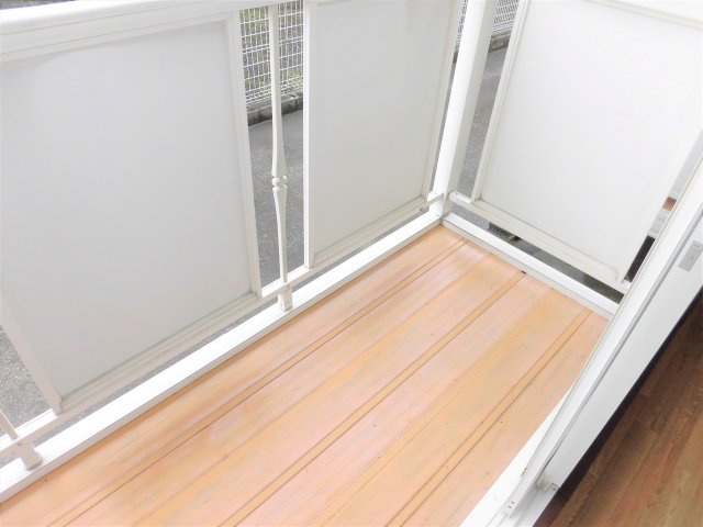 ノーブルFUJII　Bのバルコニー