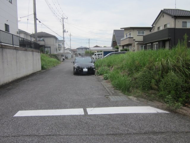 【前面道路含む現地写真】 | 熊谷市船木台3丁目 890万 土地