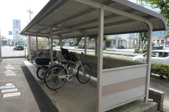 総社市中央６丁目の賃貸マンションのその他共用部分|駐輪場