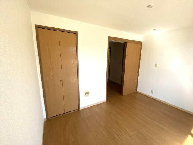 グリーンハイツ下賀茂の洋室