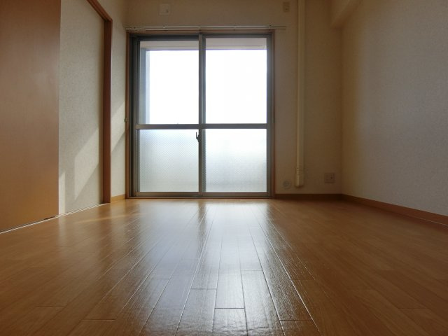 メゾン錦の寝室