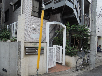 【エントランス】