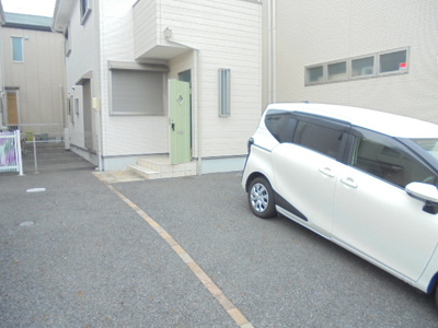 【駐車場】 | タウンハウス楠公園