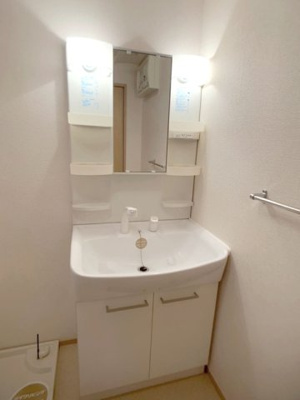 【独立洗面台】 | Ａｎｎｅｘ．ＩＩＤＡ | 独立洗面台で身支度をすべて済ませてしまいましょう